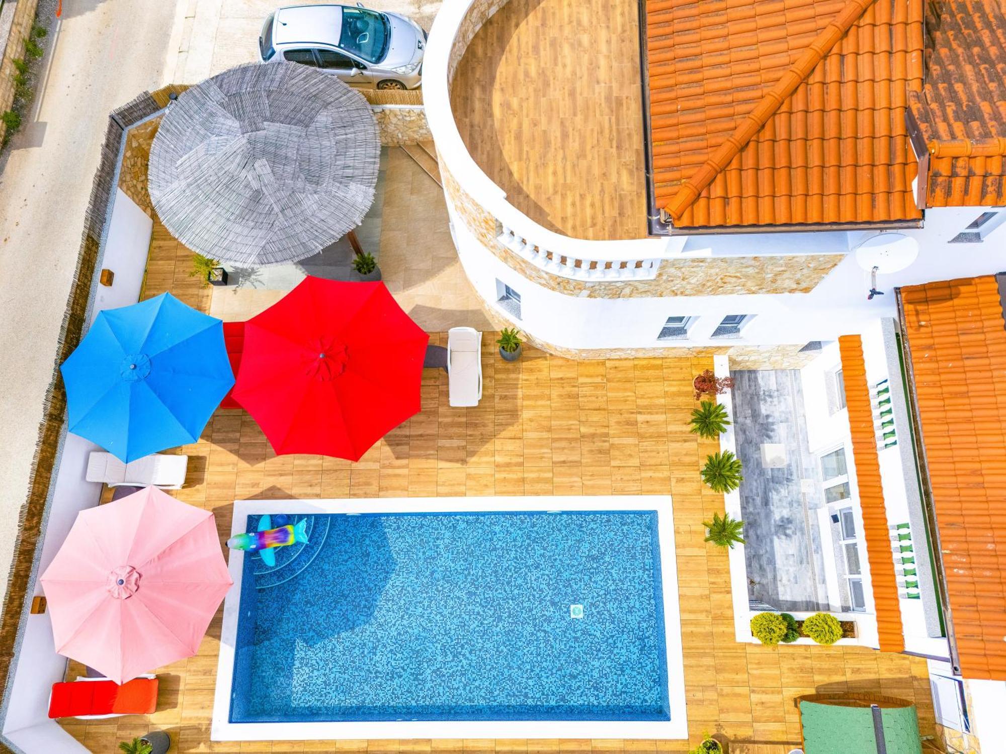 Apartment Sanus